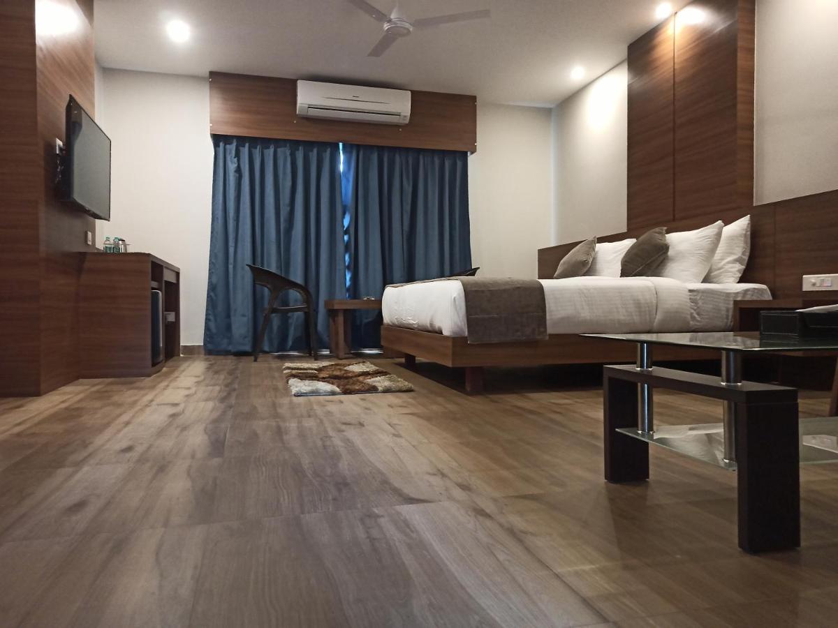 Hotel Tree Fern Dibrugarh Exteriér fotografie