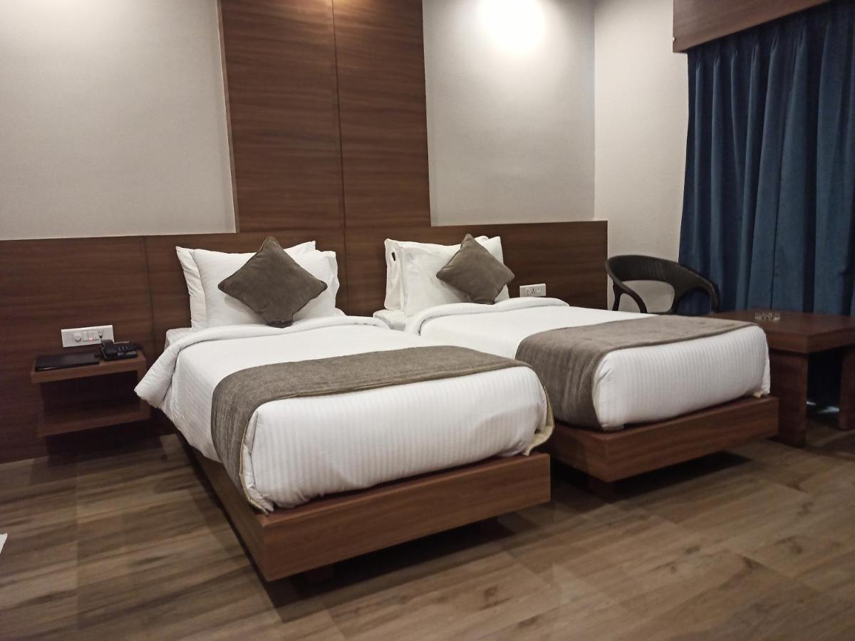 Hotel Tree Fern Dibrugarh Exteriér fotografie